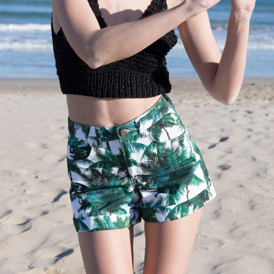 Short tropic print